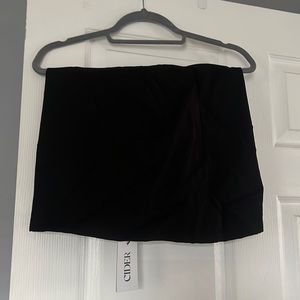 💛 NEW black CIDER skirt size S